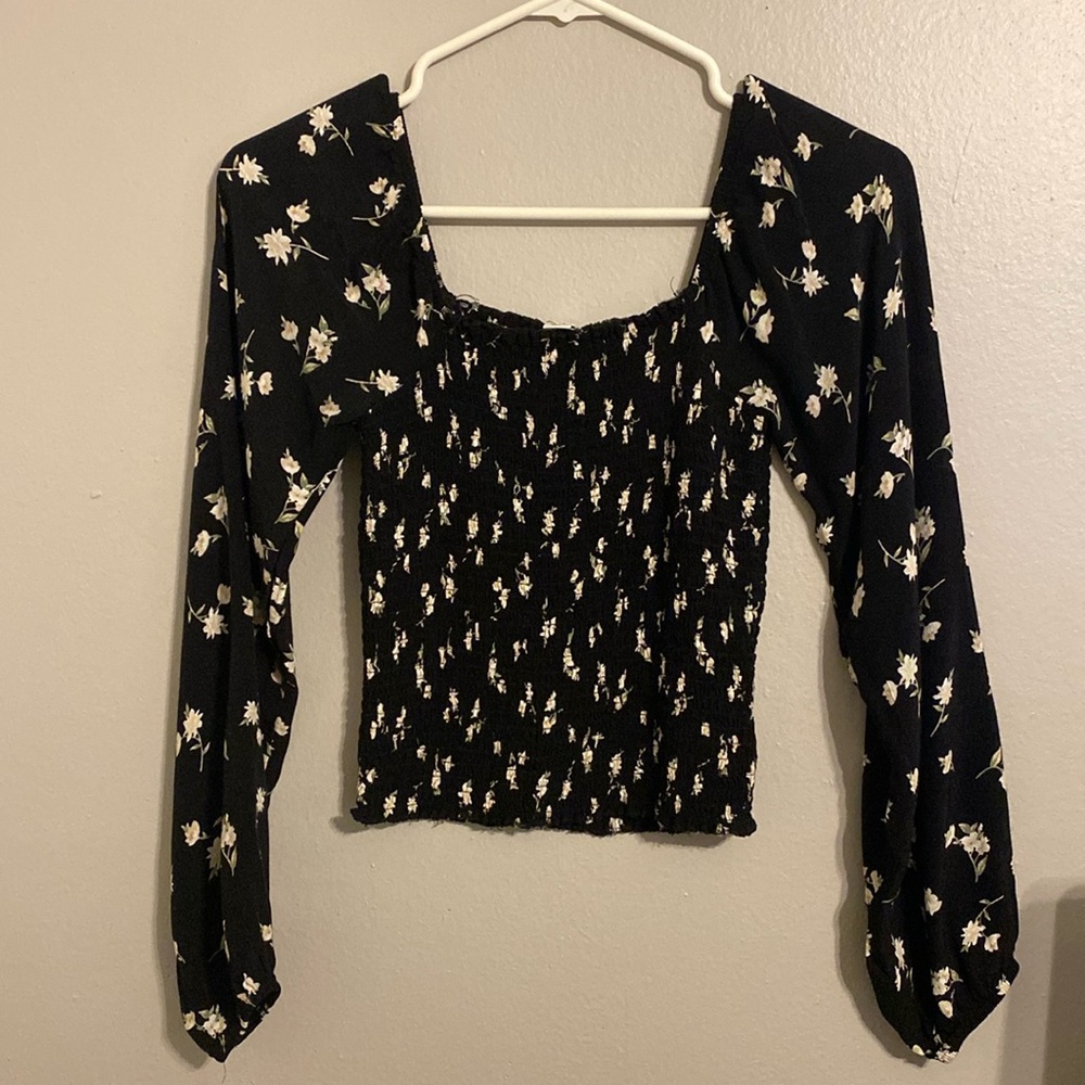 American Eagle Square Neck On/Off Shoulder Blouse (XS)
